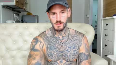 lucasexclusive online show from September 17, 4:49 am