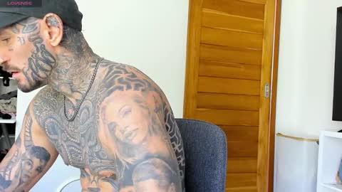 lucasexclusive online show from September 22, 5:44 am