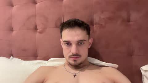 lucasray online show from December 17, 7:42 pm