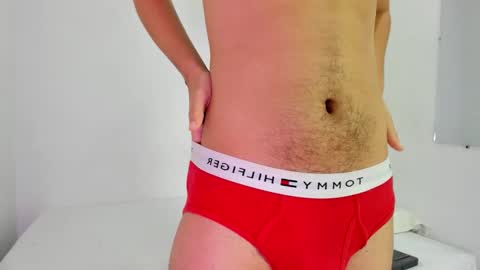 LUCAS TORREZ online show from February 24, 1:30 am