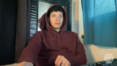 Felipe online show from October 24, 3:02 pm