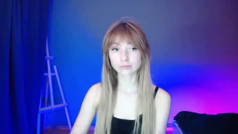 Lucy online show from March 6, 10:36 pm