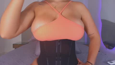 instagram luciana417  online show from December 18, 3:24 am