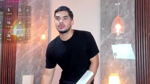 Luciano online show from June 20, 12:33 pm