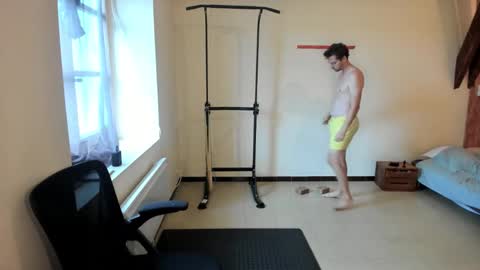 Lucianvertigo online show from September 8, 3:55 pm