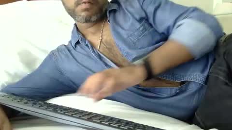 luckyfinalone online show from November 5, 4:09 pm