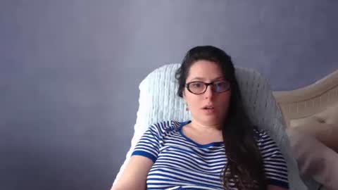 luckylinda23 online show from May 20, 11:27 am