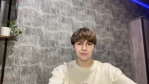Ricky online show from February 18, 3:45 pm