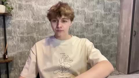 Ricky online show from February 21, 11:52 pm