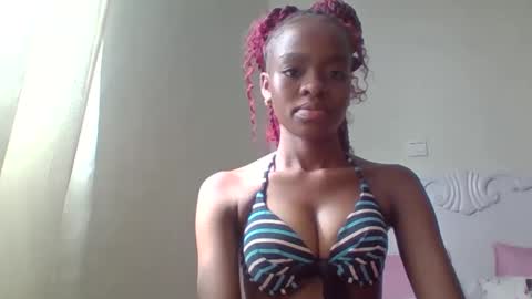 lilian online show from March 6, 7:03 am