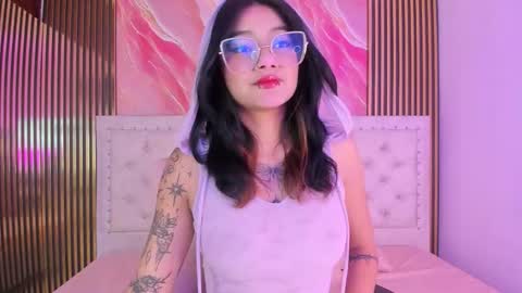 Lucy online show from February 4, 11:14 am