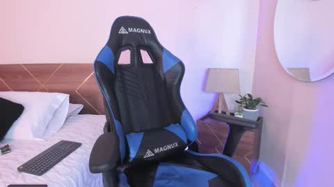 Your Lucy online show from November 21, 6:00 am