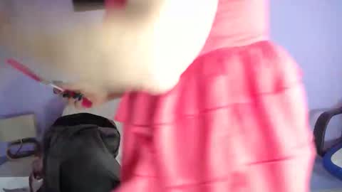  SleepyAbuela online show from April 6, 1:12 pm