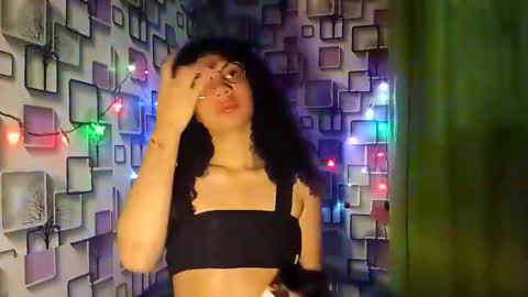 Lucia online show from December 2, 4:11 am