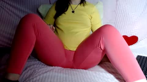 Snapshot of lucygolds chatting on September 20, 5:38 pm LucyGoldS online show from September 20, 5:38 pm