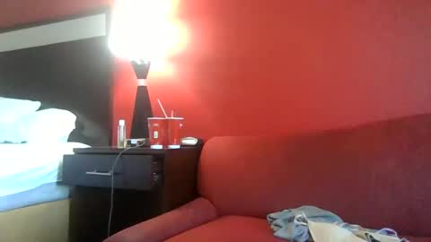 Lucy Loves Lookers online show from January 13, 6:16 pm