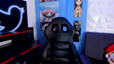 LucyWalkeer online show from June 17, 8:36 pm