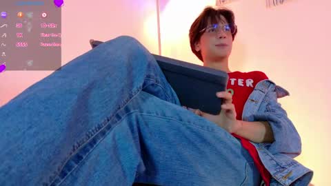 Lui online show from March 23, 2:16 am