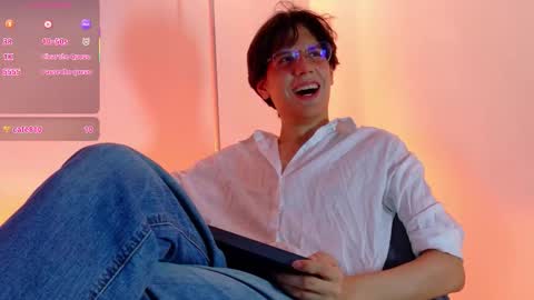 Lui online show from March 12, 4:16 am