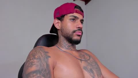 Luigi Vitale online show from January 8, 1:22 am