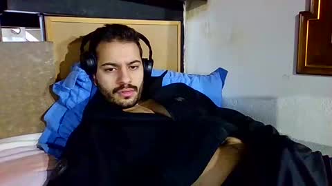 luigi281996 online show from January 7, 2:19 pm