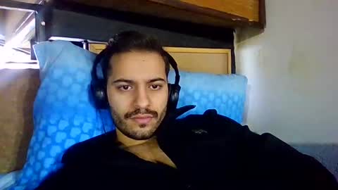 luigi281996 online show from December 31, 1:19 pm