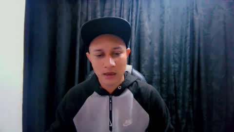 Luigigomez online show from February 4, 7:29 am