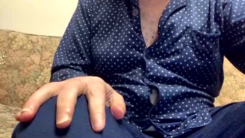 Luis online show from May 4, 7:53 pm