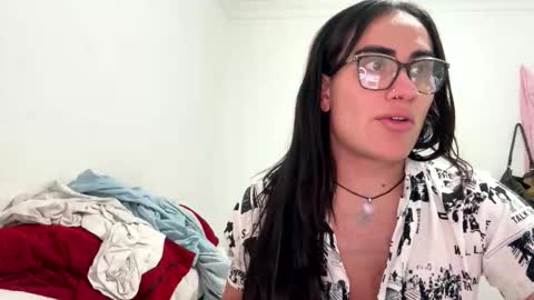 Snapshot of luisamonsterdick chatting on October 12, 7:49 pm Luisa Monsters online show from October 12, 7:49 pm