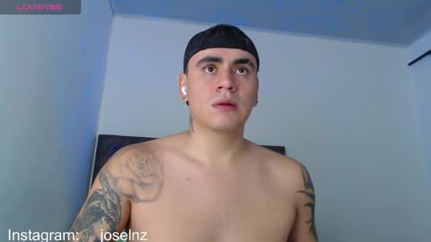 Snapshot of luka_castlehot chatting on November 2, 1:38 am Luka Castle online show from November 2, 1:38 am