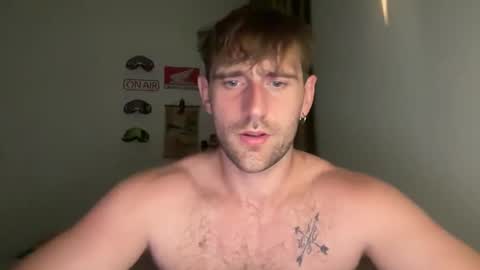 MR. Luke Gunn online show from April 9, 11:32 pm