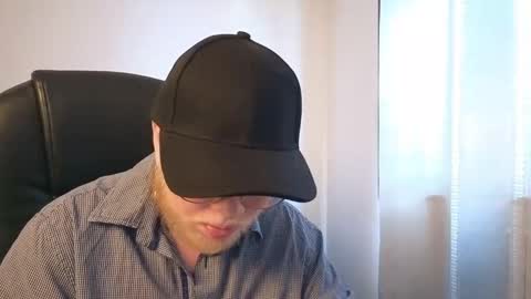 LUKEFTM online show from December 31, 4:35 pm