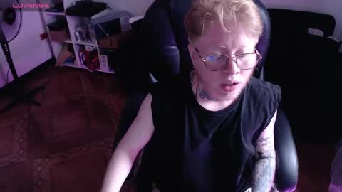 LUKEFTM online show from December 8, 6:28 pm