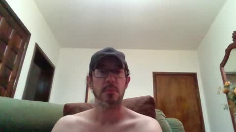 Luke online show from April 6, 10:22 pm