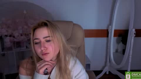 Lily online show from January 17, 9:56 pm