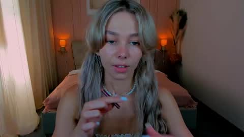 Alise online show from May 24, 2:56 pm
