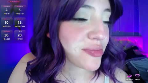 Snapshot of lulugh_ chatting on September 23, 7:42 pm lulu online show from September 23, 7:42 pm