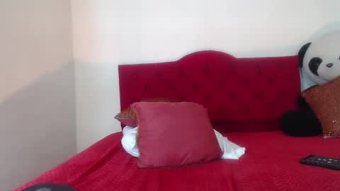 LULU online show from March 12, 5:07 pm