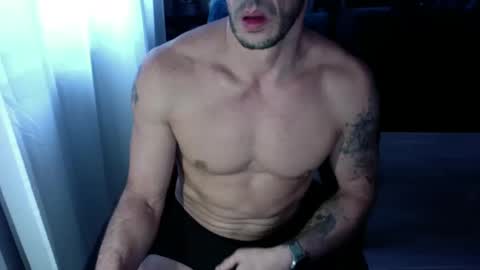 Lumas online show from January 25, 2:58 pm