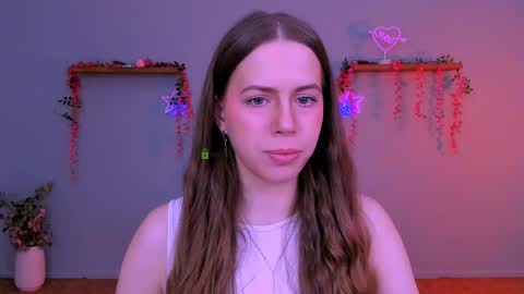 Sweet Lumi online show from April 17, 7:44 am