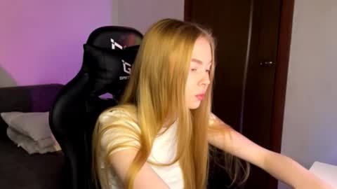 Sia online show from December 21, 5:30 pm