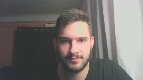 Lumut24 online show from November 18, 10:24 pm