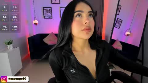     online show from August 9, 1:38 pm