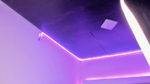 luna online show from February 11, 9:07 pm