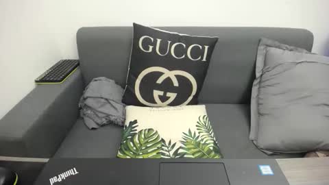 luna_baby999 online show from January 16, 9:40 am