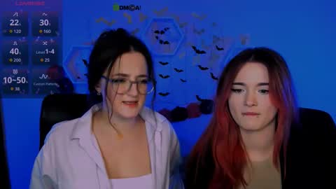 luna_berryy online show from October 30, 9:04 pm