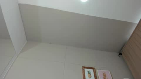 ..Luna.. online show from March 23, 1:05 pm