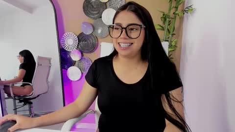 luna_cute14 online show from January 14, 8:17 pm