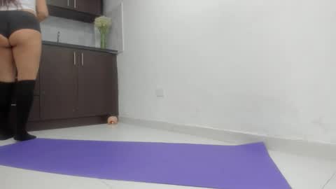 luna  online show from January 10, 5:51 pm