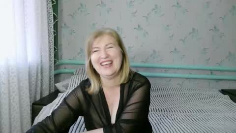 luna_lure11 online show from March 5, 11:08 am